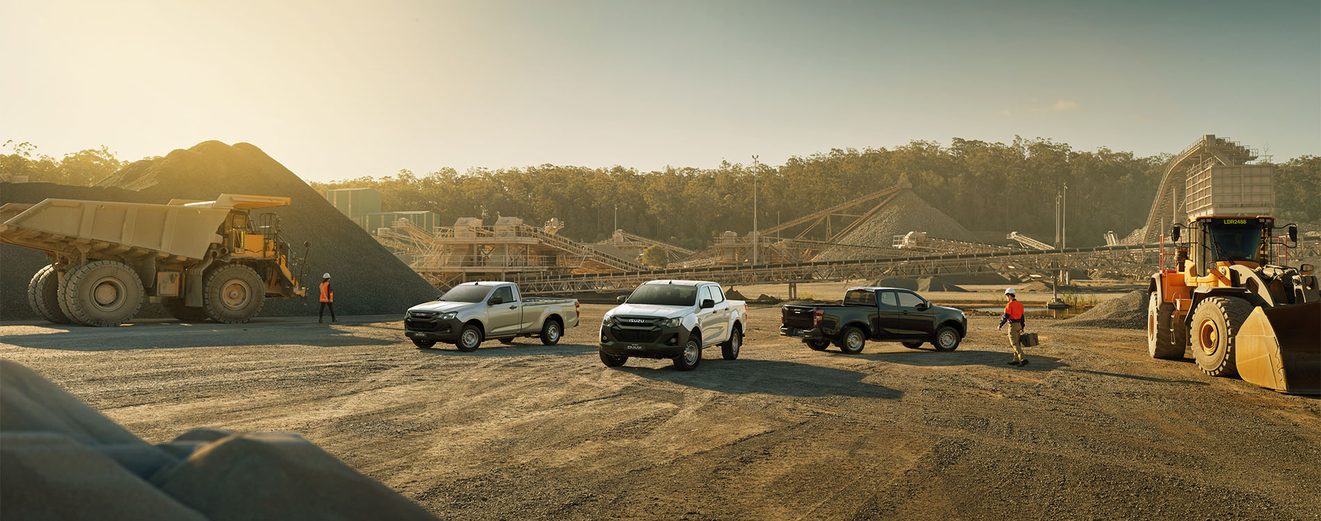 "24MY_ISUZU_D-MAX_9_EU-LHD_REG_CREW-White_EXT_RBB_Talents_1900.png" "Bild 24MY_ISUZU_D-MAX_9_EU-LHD_REG_CREW-White_EXT_RBB_Talents_1900.png"